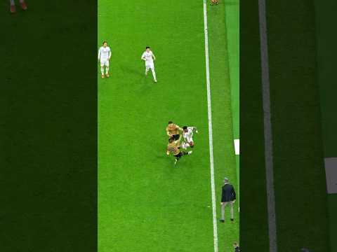 Vini jr playing total wipeout