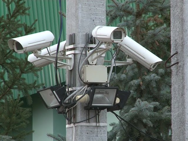 Ноутбук урлаучыны камера тоткан