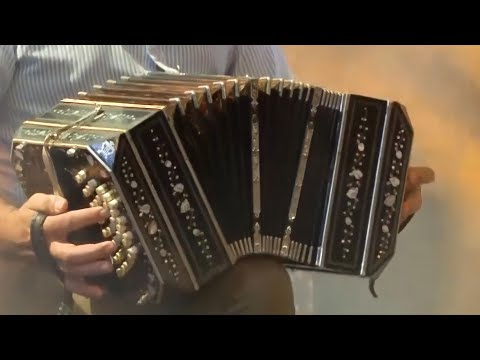 Santiago "Bocha" Sheridan - Niña del Ñangapirí