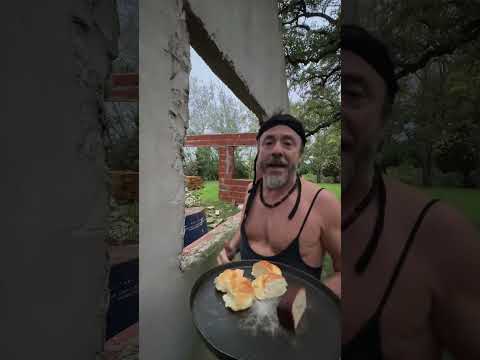 Pablo Granados Teaches You How to Train #calisthenics #humor #pablograndos #viral