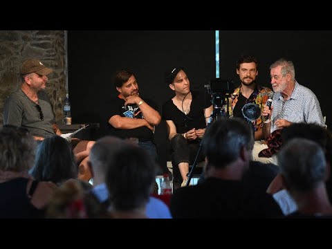 Smrt hudby v digitálním věku. Je kritika mrtvá? A jsme jen oběti algoritmů?