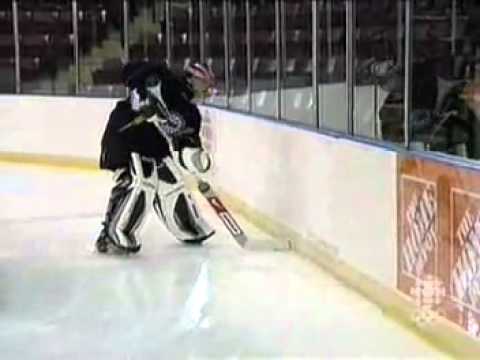 The 'Turco Grip': Marty Turco on Goalie Puck-Handling with CBC's Ron MacLean