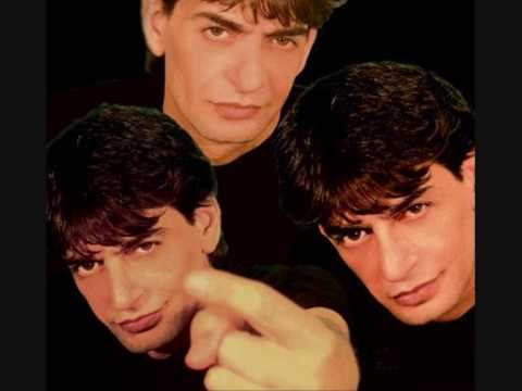 Mixalis Rakintzis - Pigaine sta bar