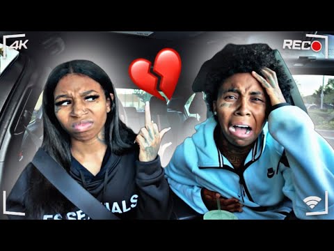 IGNORING GIRLFRIEND THEN FLIPPING HER OFF * Hilarious* 😱