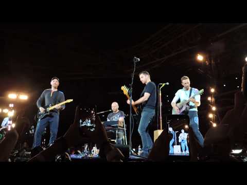 Coldplay - In My Place (Will Champion singing) live in Sao Paulo, Brazil 11/07/17 HD