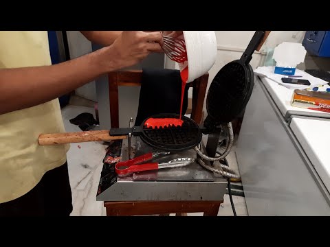 weffer biscuit | WEFFER WITH ICE CREAM