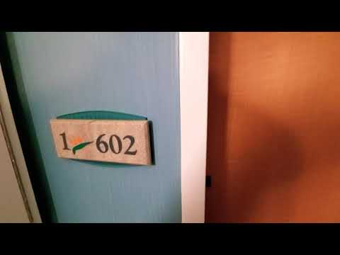 The Howard Johnson hotel Anahiem California Kids Suite Room Tour