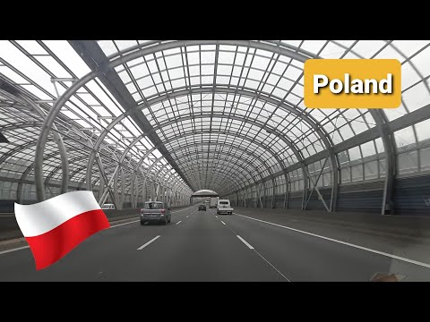 Europa. Poland. Road to Warszawa S8 E67. Obwodnica Warszawy. Warsaw bypass road. Autostrada Wolności