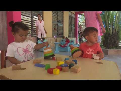 Reconocen al municipio Campechuela por resultados satisfactorios en el sector educacional.