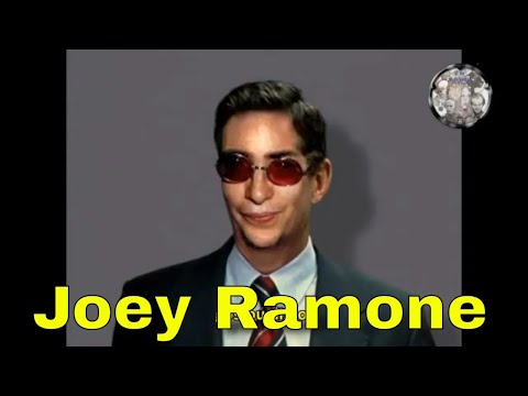 1999 Joey Ramone no Late Night conta como pregaram uma peça em Johnny RottenLegendado em Português