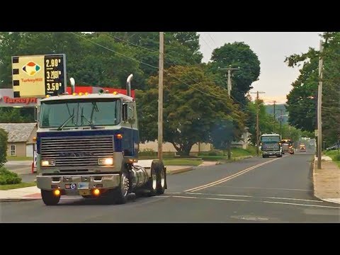 Truck Spotting - Convoy, Train Horns, & AGH MY EARS!!!