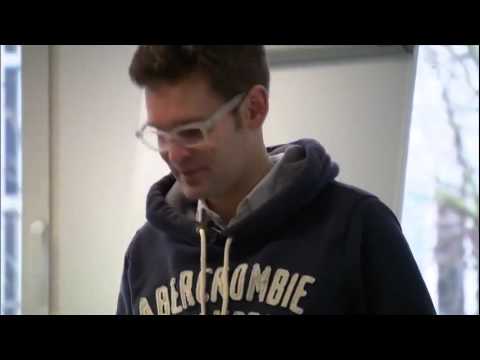 Facebook - Milliardengeschäft Freundschaft Facebook Cafe Deluxe 2/3