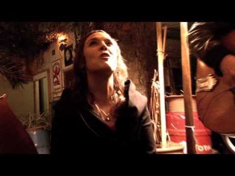 No° 19.3 ZAZ - How To Trumpet - A sHOWTOgo.ch by Stadtklang