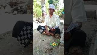 Download lagu MERDUNYA SUARA BAPAK KETUT YASA NEMBANG KIDUNG GEGURITAN / MANIS NGELANGENIN mp3