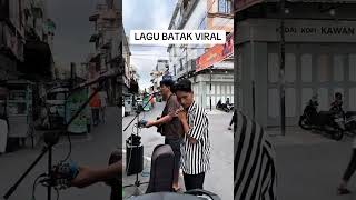 Download lagu VIRAL! Cover Holong Panimpuli by Pengamen Siantar #coverlagubatak #fypshorts mp3 Download lagu VIRAL! Cover Holong Panimpuli by Pengamen Siantar #coverlagubatak #fypshorts mp3