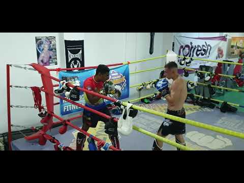 Florin Ghita Academy!(4)