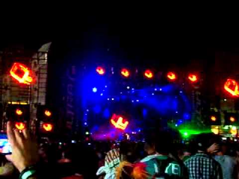 The Chemical Brothers @ Ultra 2011 Light Show