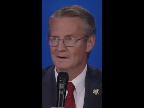 Tim Burchett Finds Humanity in AOC