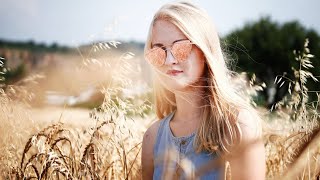 Рожеві Окуляри (Rozhevi Okuliary) Lyrics English Translation