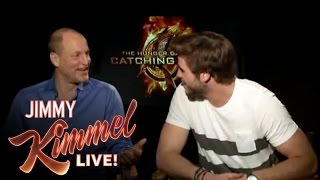 Woody Harrelson Didn&#39;t Realize Liam Hemsworth Was Brothers with Chris Hemsworth