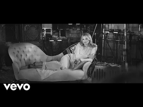 Elvis Presley, Kate Moss - The Wonder of You (Official Music Video)