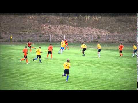 Bramka dla MKS Hutnik Warszawa w meczu z KS AZS AWF Warszawa