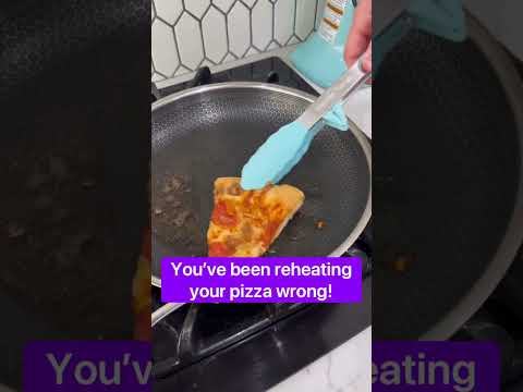 THIS is the correct way of reheating your pizza 🍕