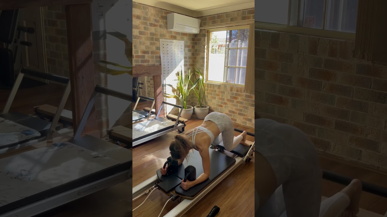 Reformer Planking series - YouTube