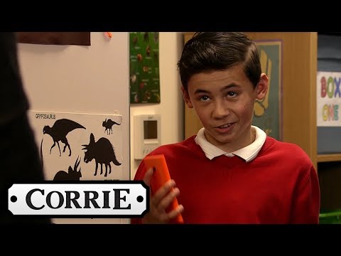 Coronation Street - Jack Helps Brian Get Revenge on Phil