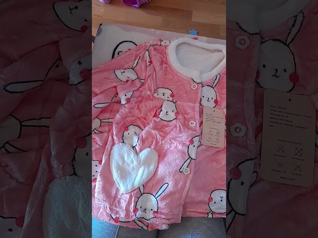 Vídeo relacionado con Amazon Essentials Conjuntos de Pijama Ceñidos de Algodón Unisex Niño, Estampado de Planetas/Espacio, 6-7 años