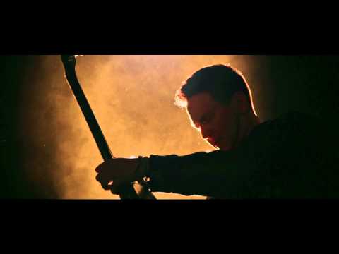 Raaka-Aine - SairaanKaunisMaailma (Official Music Video)