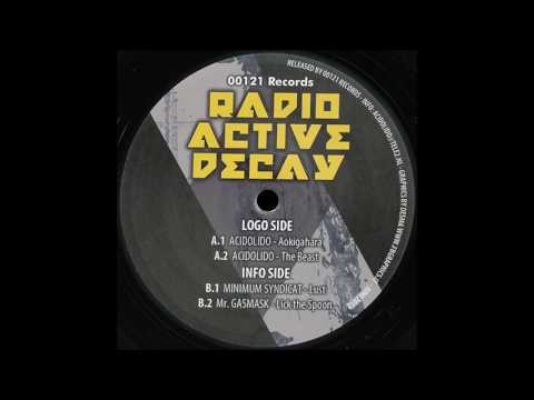 00121-002 - B2 - Mr Gasmak - Lick the spoon