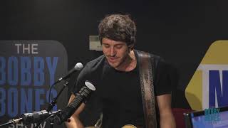Morgan Evans Performs "Kiss Somebody" Live on the Bobby Bones Show