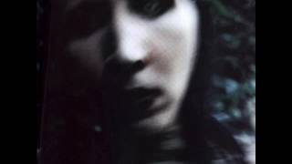 Marilyn Manson - GodEatGod (live) subtítulos en español
