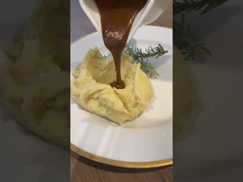 Beef Gravy From Prime Rib Drippings #recipe #shorts...