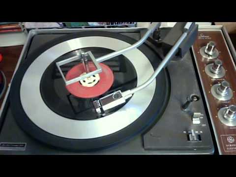 THE HO HO SONG - RED BUTTONS with Elliot Lawrence and his Orch. - Columbia 45 RPM (1953)