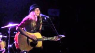 Sawyer Fredericks singing Four Pockets