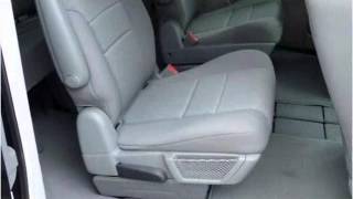 preview picture of video '2010 Chrysler Town & Country Used Cars Springfield IL'