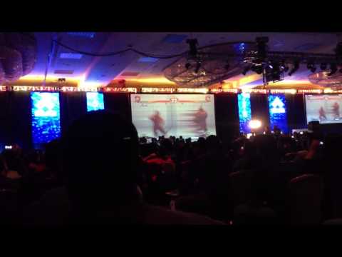 EVO 2013 Akuma air hadoken crowd noise, Infiltration vs Tokido.