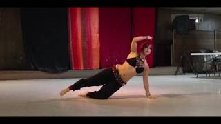 Belly Dance to Hedningarna &quot;Raven&quot;