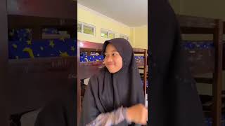 Download lagu Cerita seorang santri mp3 Download lagu Cerita seorang santri mp3