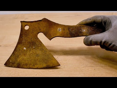 Restoring an old Hatchet with an amazing modification!
