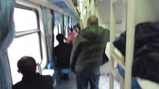 preview picture of video 'Inside a Chinese Train'