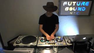 Futurebound NYC: Deephouse, Techno and Techhouse DJ Mix by Peter Munch Oct 5th 2012 (2/2)