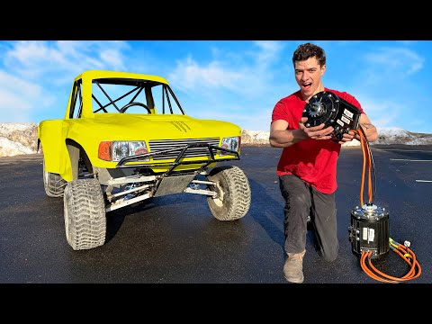 Building the World’s Smallest Dual Motor Trophy Truck (70,000 WATTS)