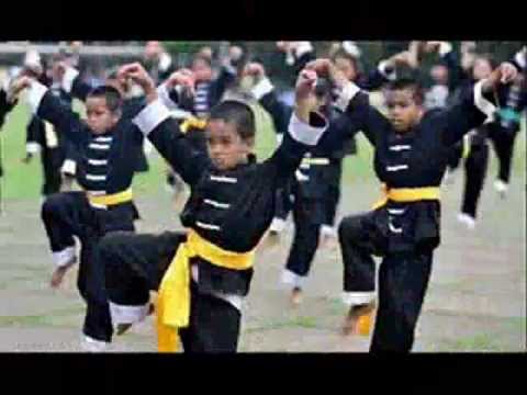 LIL RACHETT Feat: BIG CHILLZ - "MICROPHONE CHEX". (SLIDE SHOW DIR. URG7)