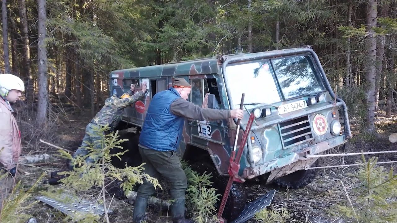 Volvo Laplander застрял / offRoad 4x4 / Женская внедорожная гонка 