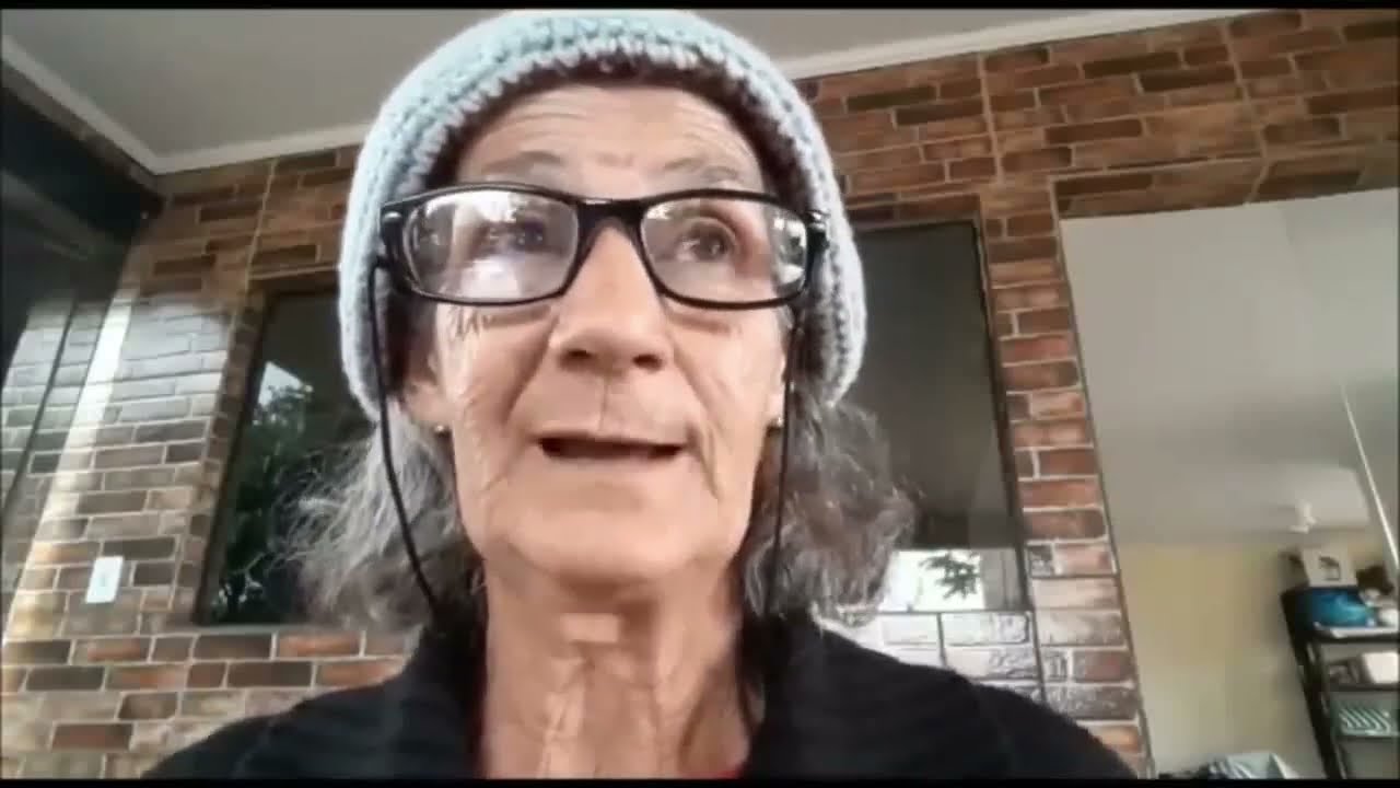 Uma CIGANA a chamou e fez grandes Revelações | Cida Monteiro