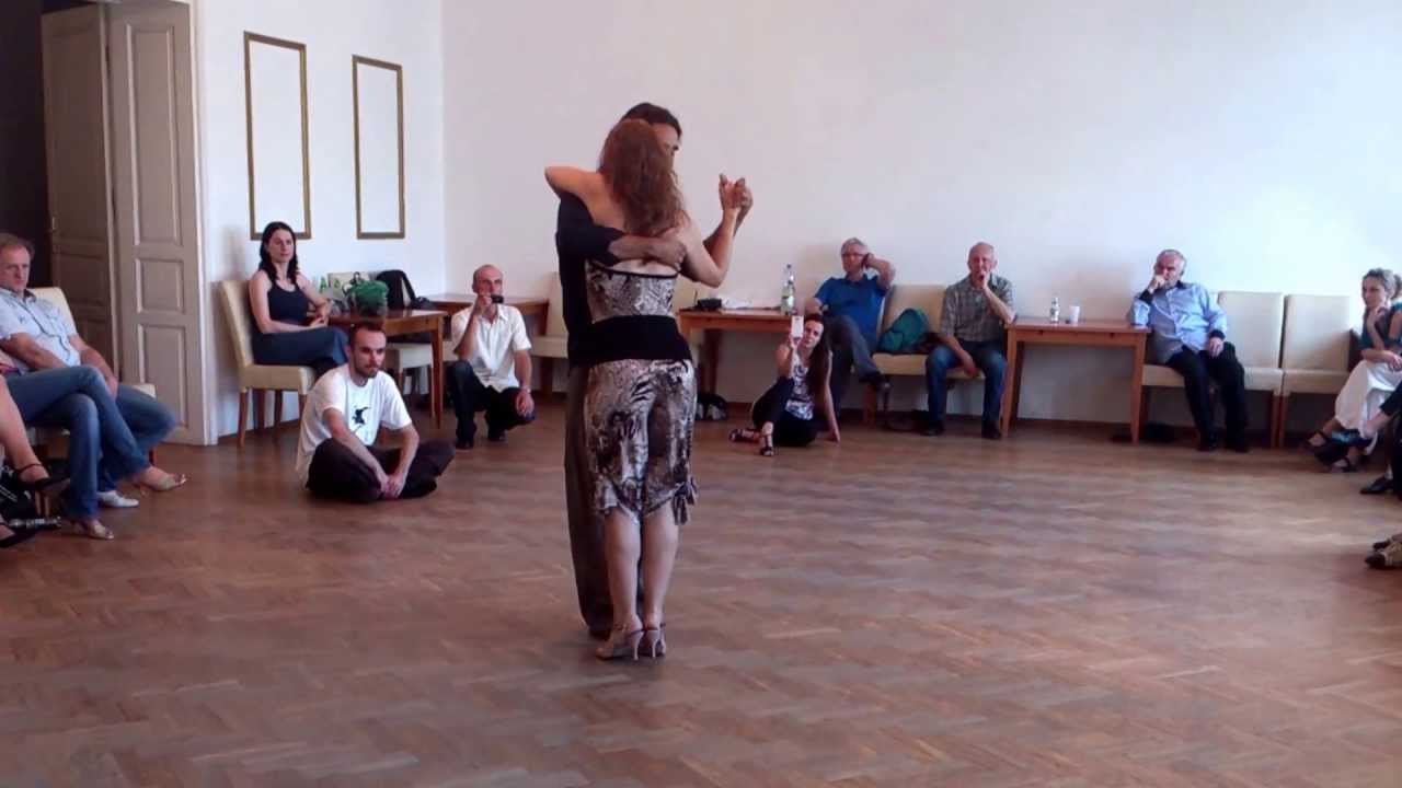 Samantha di Paolo and Ismael Ludman - Dynamics in close embrace, part I