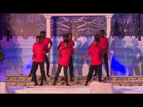 Teens Church dancing to FLOROCKA - TWALE